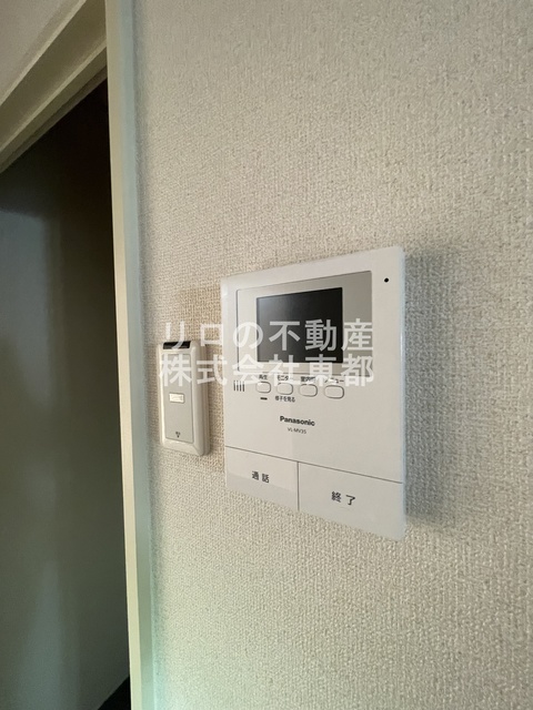セキュリティ　訪問者が一目で分かるＴＶモニタ付インターホンです！