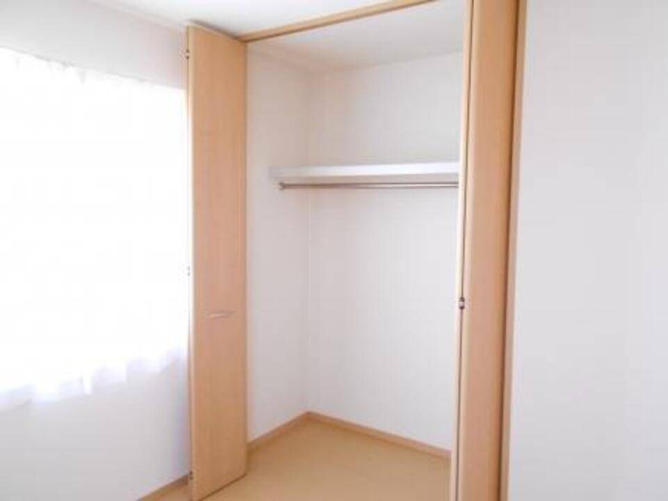 収納　クローゼット