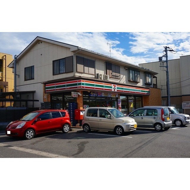 コンビニ　セブンイレブン都町１丁目店（コンビニ）まで550m