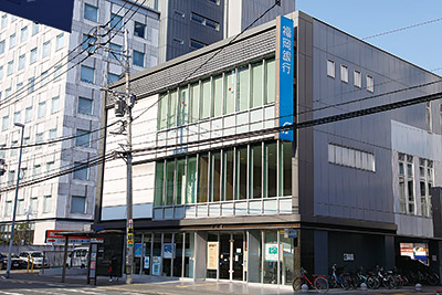 銀行　福岡銀行比恵支店（銀行）まで891m