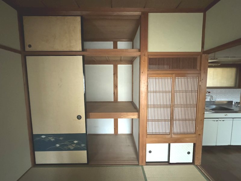 収納