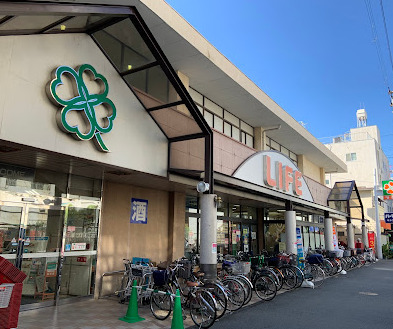 スーパー　ライフ塚本店（スーパー）まで499m