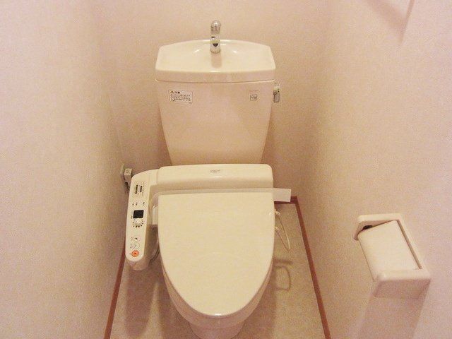 トイレ　♪うれしいウォシュレット♪