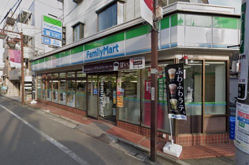 コンビニ　ファミリーマート 赤羽平和通り店（コンビニ）まで908m