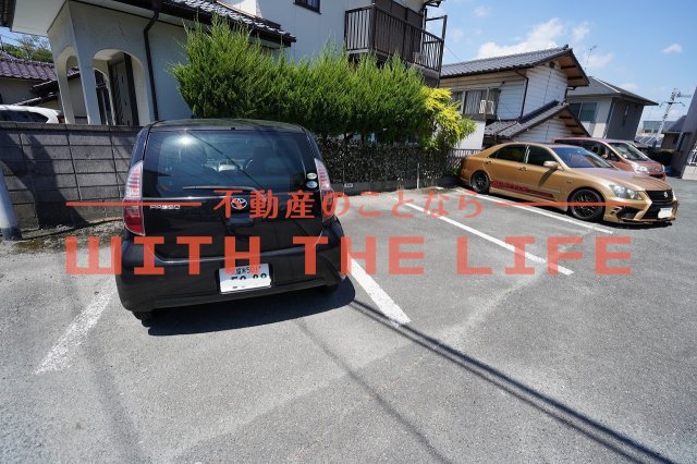 駐車場　カースペースがあります