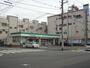 コンビニ　ファミリーマート高井田柳通店（コンビニ）まで192m