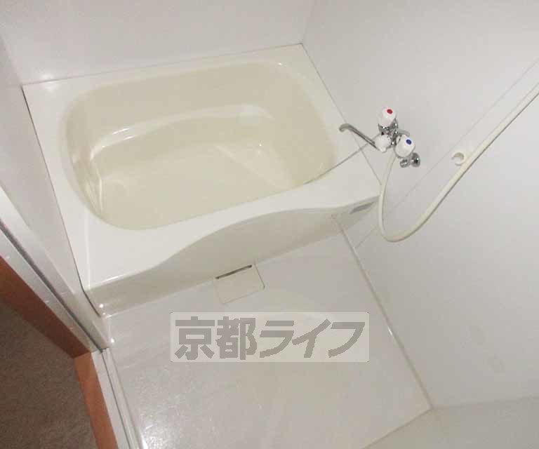 バス・シャワールーム　リラックスできるお風呂です・
