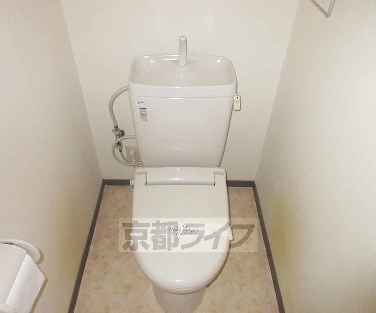 トイレ　清潔感のあるトイレです・