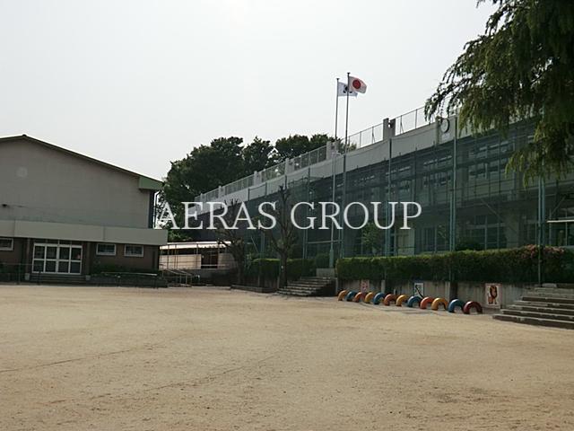 小学校　新座市立片山小学校（小学校）まで289m