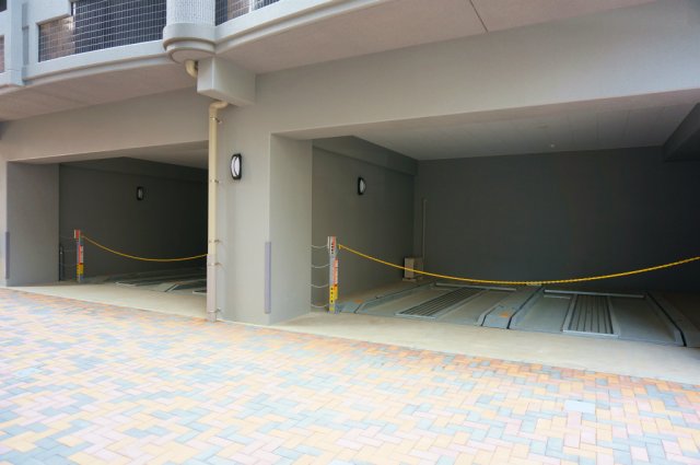 駐車場　車をお持ちの方に嬉しい駐車場付きの物件です