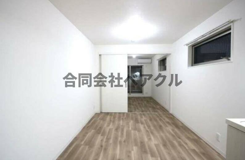 その他部屋・スペース　落ち着いて過ごせるお部屋なので、寝室にいかがでしょうか