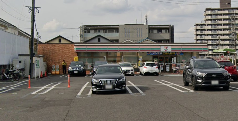 コンビニ　セブンイレブン 名古屋赤坂町店（コンビニ）まで963m