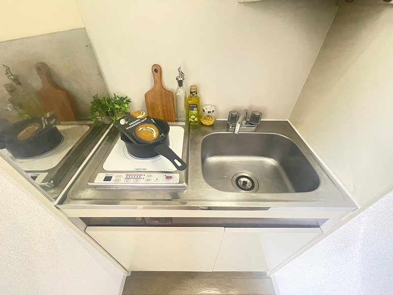 キッチン　同タイプ別部屋のモデルルームです。