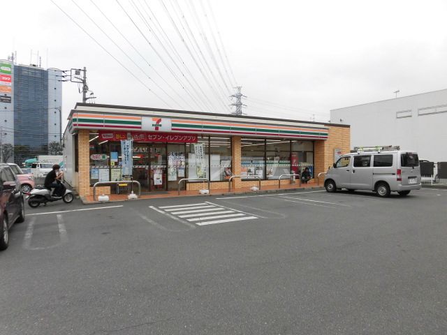コンビニ　セブンイレブン八王子高倉南店（コンビニ）まで570m