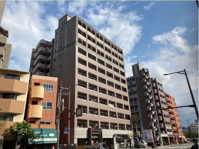 建物外観　現状優先とし写真は参照とする。