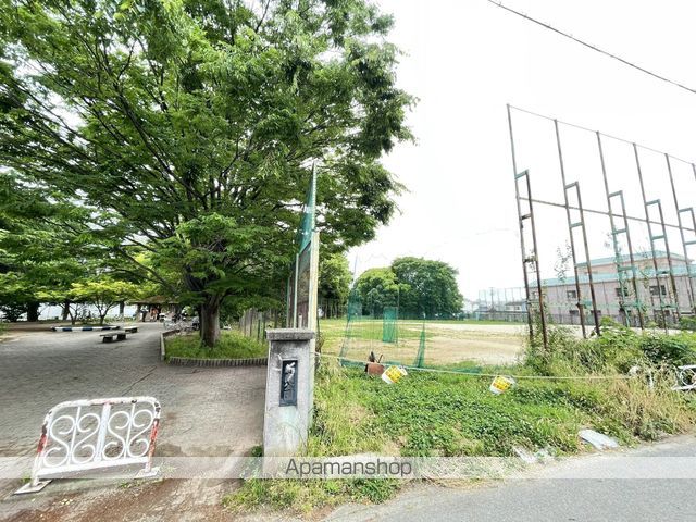 公園　新南公園（公園）まで9999m