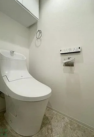 トイレ　※別部屋の参考写真です。