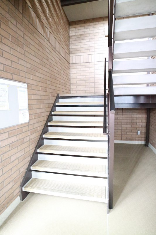 ＪＲ東海道本線 川崎駅 バス乗車時間：15分 最寄りバス停で下車 徒歩5分 3階建 築12年のその他写真