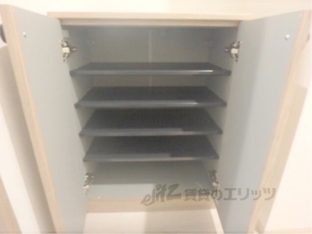 収納　下駄箱