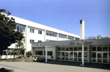 小学校　千歳市立信濃小学校（小学校）まで783m