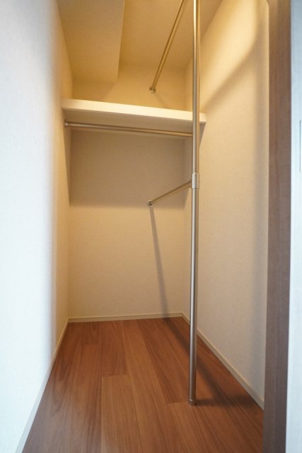 収納　ウォークインクローゼット