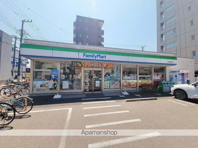 コンビニ　ファミリーマート本千葉駅東口店（コンビニ）まで433m