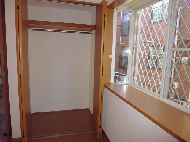 収納　クローゼット