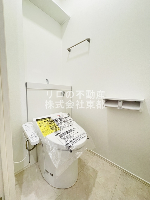 トイレ　洗浄・暖房便座付です！