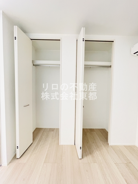 収納　パイプハンガー付き☆畳まず衣類を掛けることができます♪