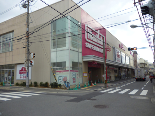 ショッピングセンター　イオンタウン小阪（ショッピングセンター）まで845m