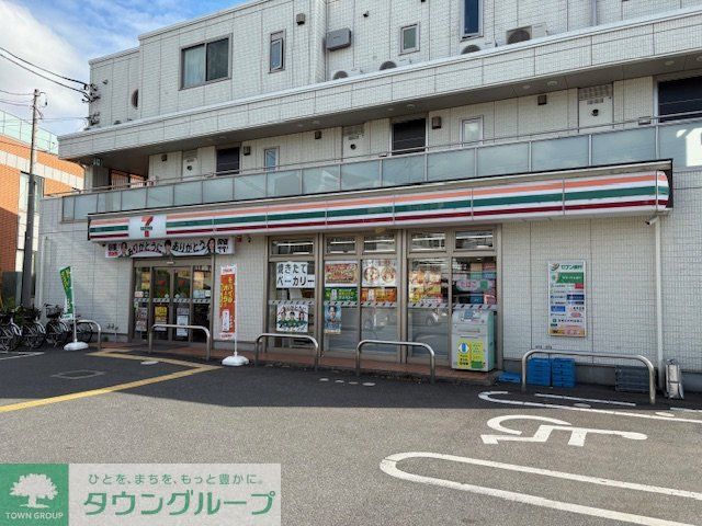 コンビニ　セブンイレブン朝霞本町1丁目店（コンビニ）まで410m