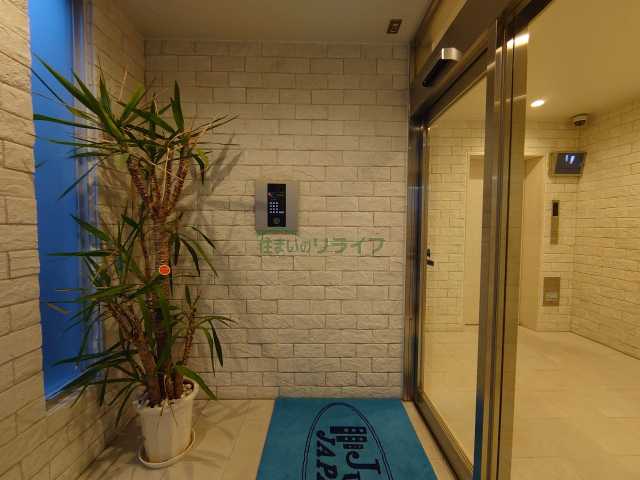 エントランス　リライフ浅草店