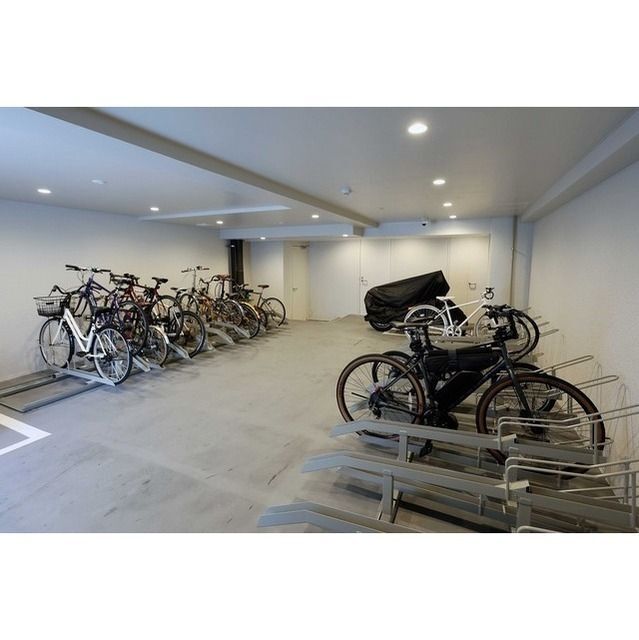 駐車場　駐輪場