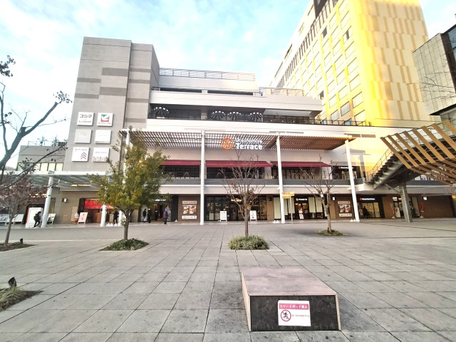 ショッピングセンター　Ｕｔｓｕｎｏｍｉｙａ　Ｔｅｒｒａｃｅ（ショッピングセンター）まで1100m