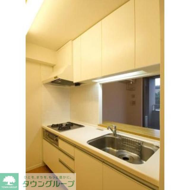 キッチン　※写真は同タイプ住戸です。