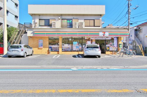 コンビニ　セブンイレブン 市川宝店（コンビニ）まで373m