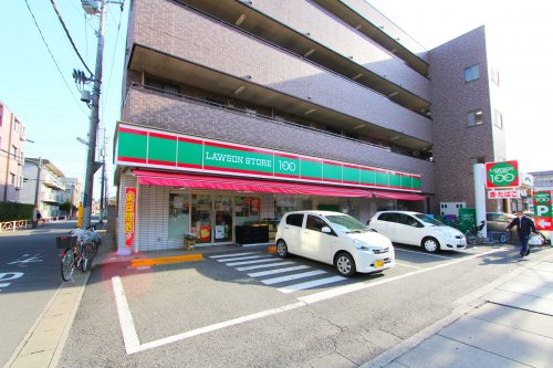 コンビニ　ローソンストア100 LS市川末広二丁目店（コンビニ）まで144m