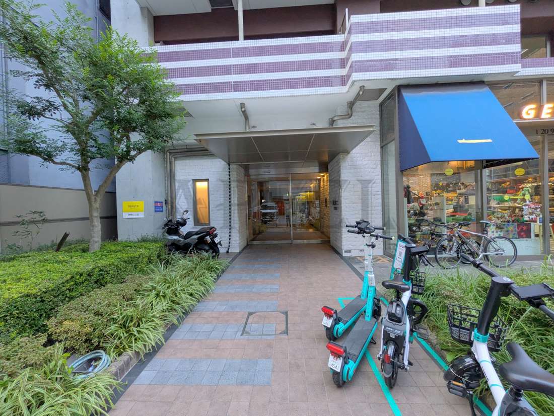 エントランス