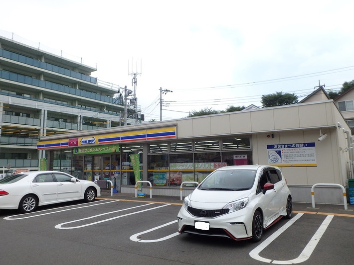 コンビニ　ミニストップ青葉荏田店（コンビニ）まで342m