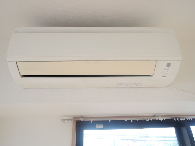 その他　エアコン完備で快適なお部屋