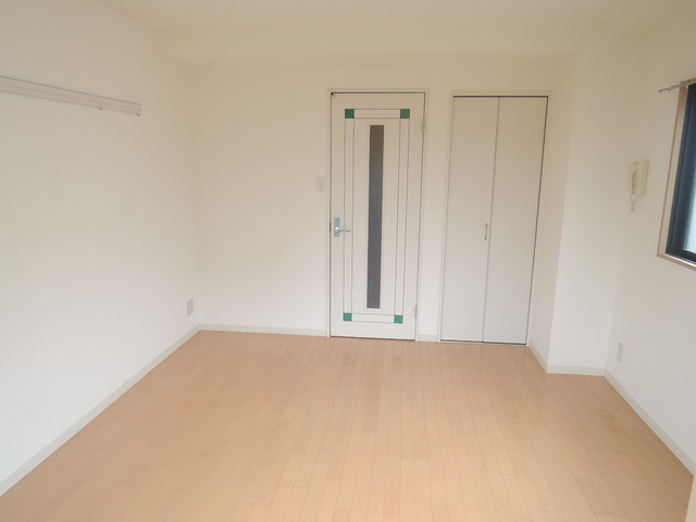 その他部屋・スペース　２面採光で南向きの暖かいお部屋です