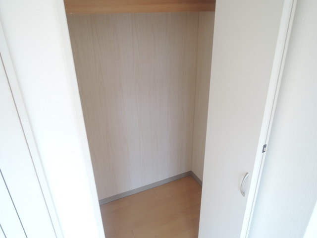 収納　コンパクトながら単身者にはちょうどいい収納