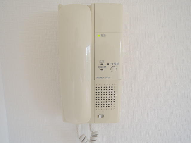 その他設備　インターホンで来訪者を確認して頂けます