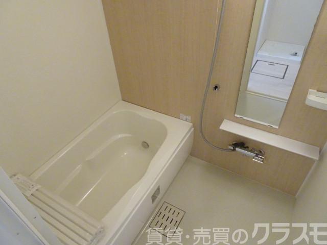 バス・シャワールーム　浴室乾燥機＆追い焚き機能付きバス♪