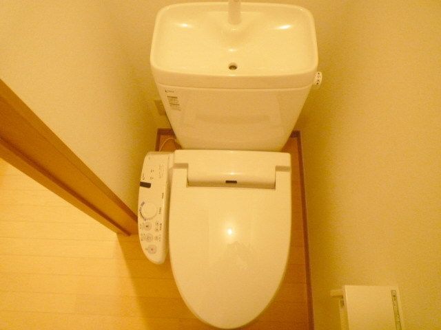 トイレ　★ウォシュレット付き★