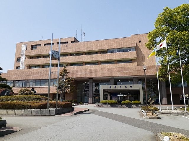 役所　韮崎市役所（役所）まで1900m