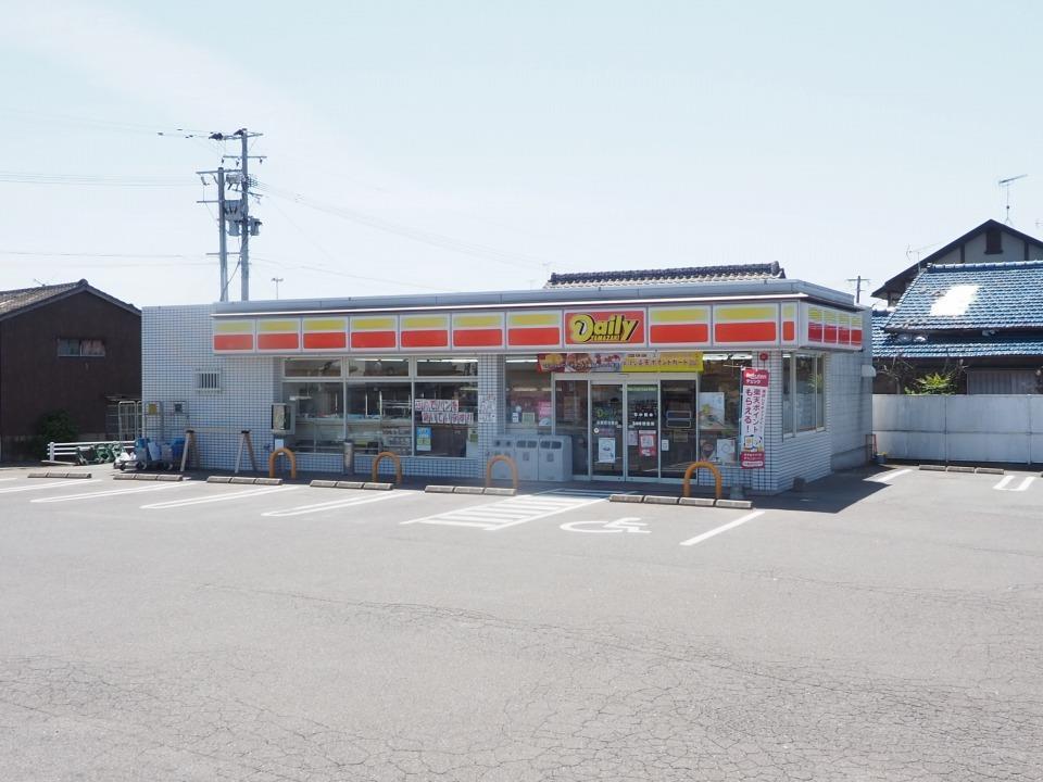 コンビニ　デイリーヤマザキ佐賀西与賀店（コンビニ）まで625m