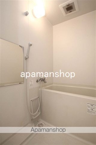 地下鉄四つ橋線 岸里駅 徒歩6分 6階建 築17年の風呂写真