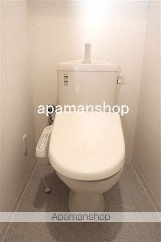 地下鉄四つ橋線 岸里駅 徒歩6分 6階建 築17年のトイレ写真