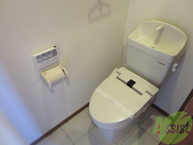 バーシティハウス子平町のトイレ写真